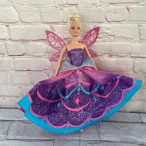 Barbie Mariposa doll in fairy butterfly wings pop-up